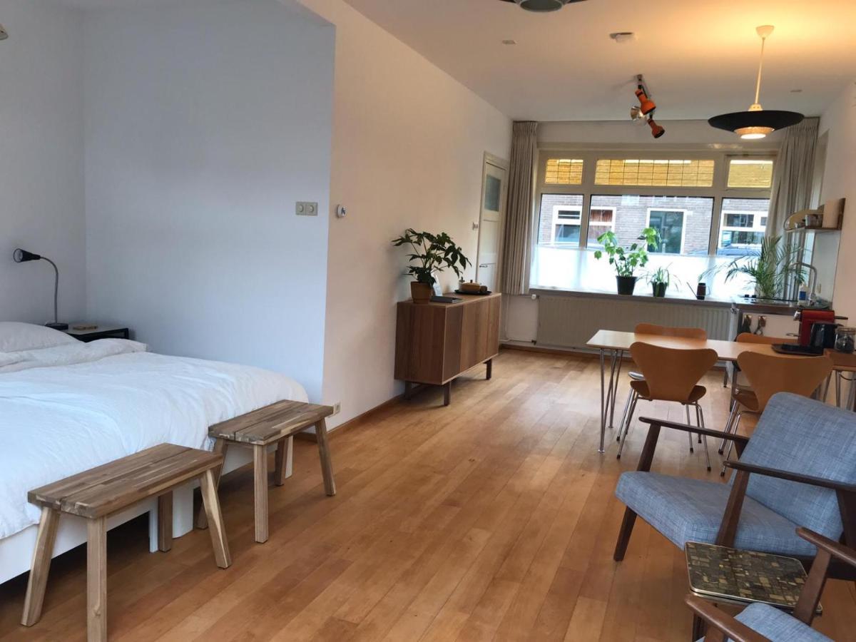Huis Nummer 1 Eindhoven Bagian luar foto