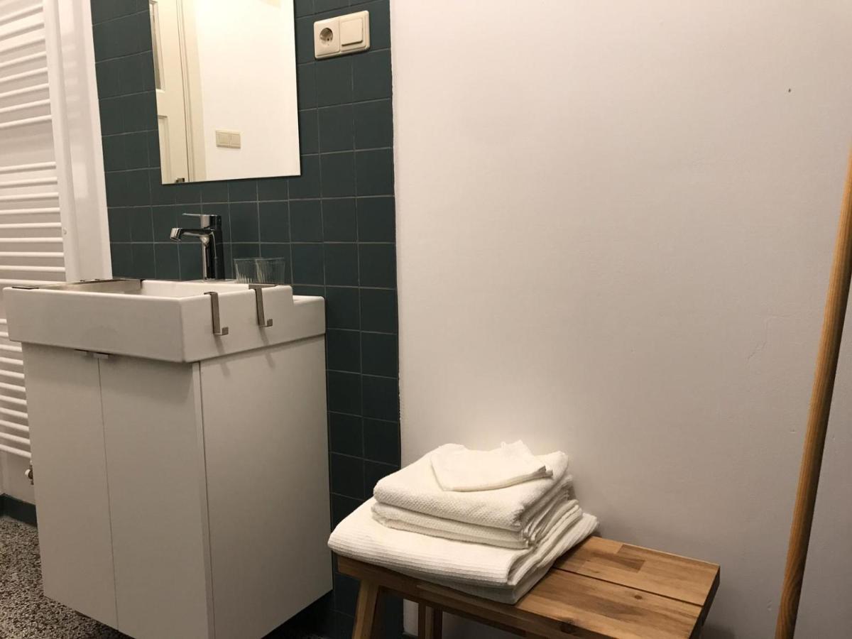 Huis Nummer 1 Eindhoven Bagian luar foto